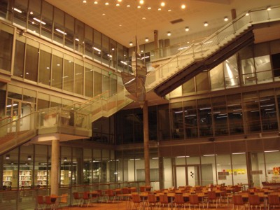 Rovaniemi, Abteilung für Kunst, Design und Kunstpädagogik - zentraler Eingangsbereich