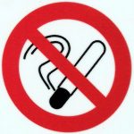 Rauchverbot an einer Tankstelle in Schweden