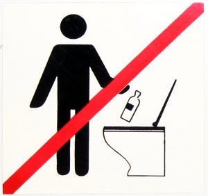 Keine Abfälle in die Toilette werfen. (HŽ)